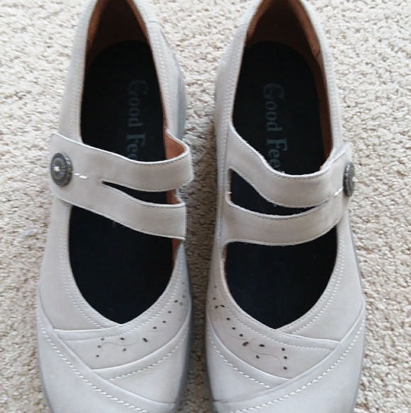 New Aravon by New Balance Loafers - Picture 3 of 8